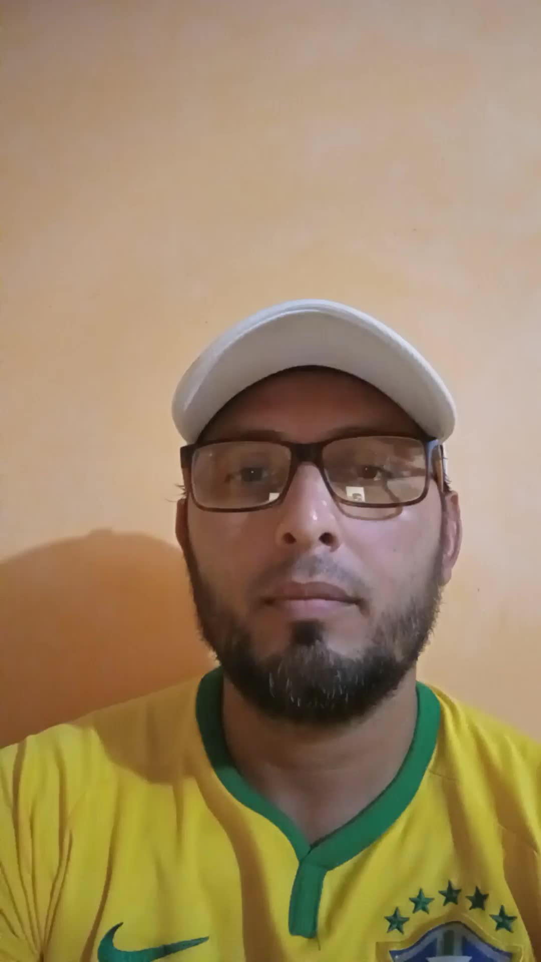Roberto video thumbnail