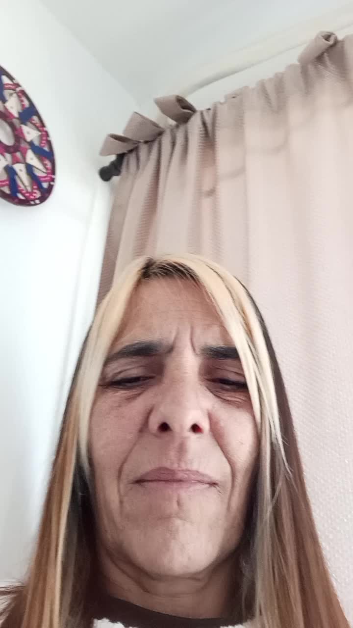 Silvina D. candidate video thumbnail