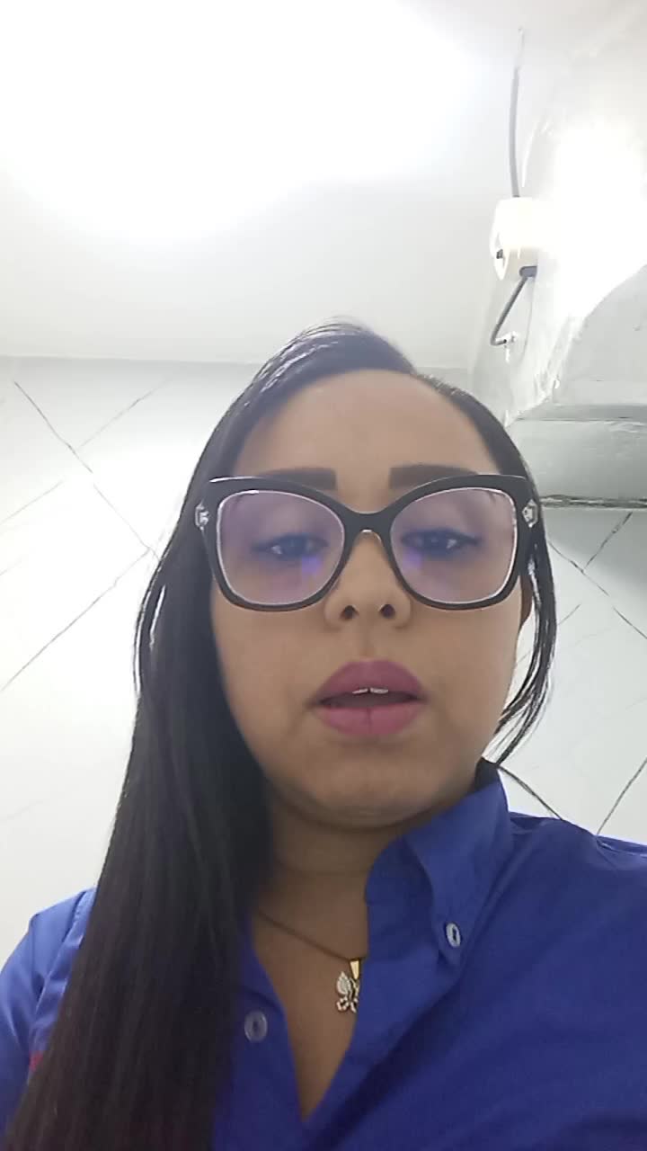 Rebeca S. candidate video thumbnail