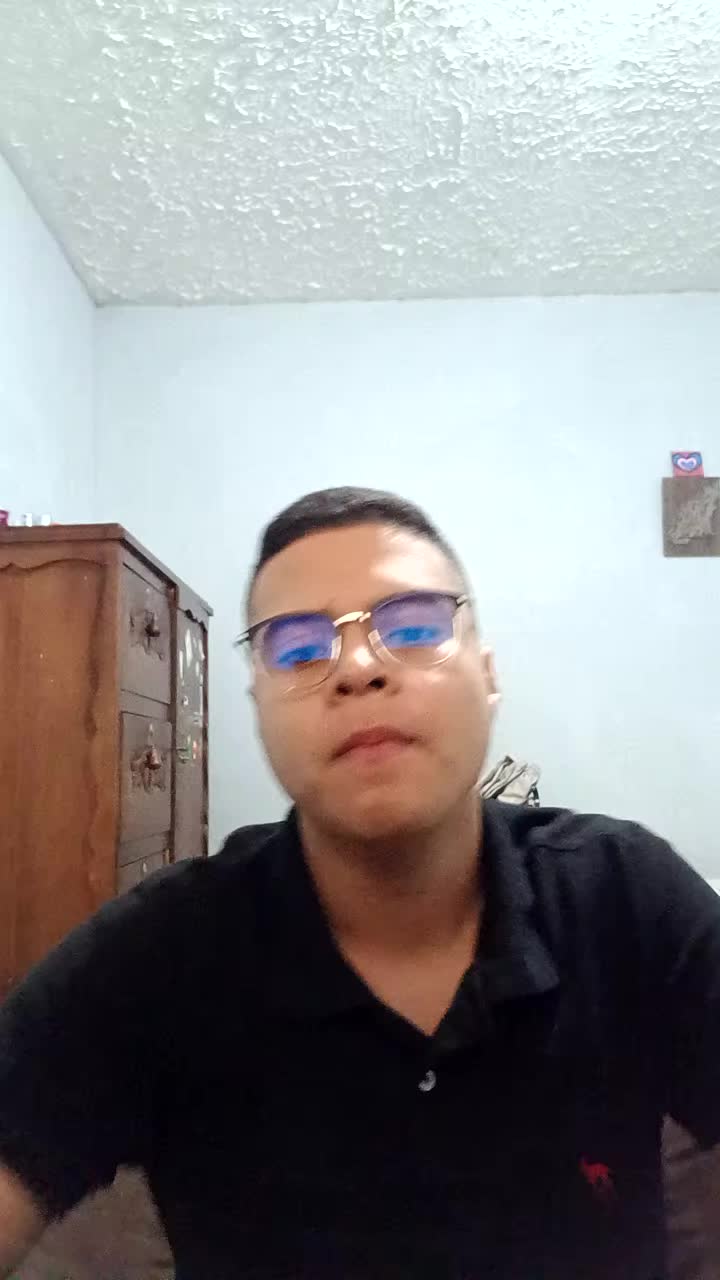 Alejandro G. candidate video thumbnail