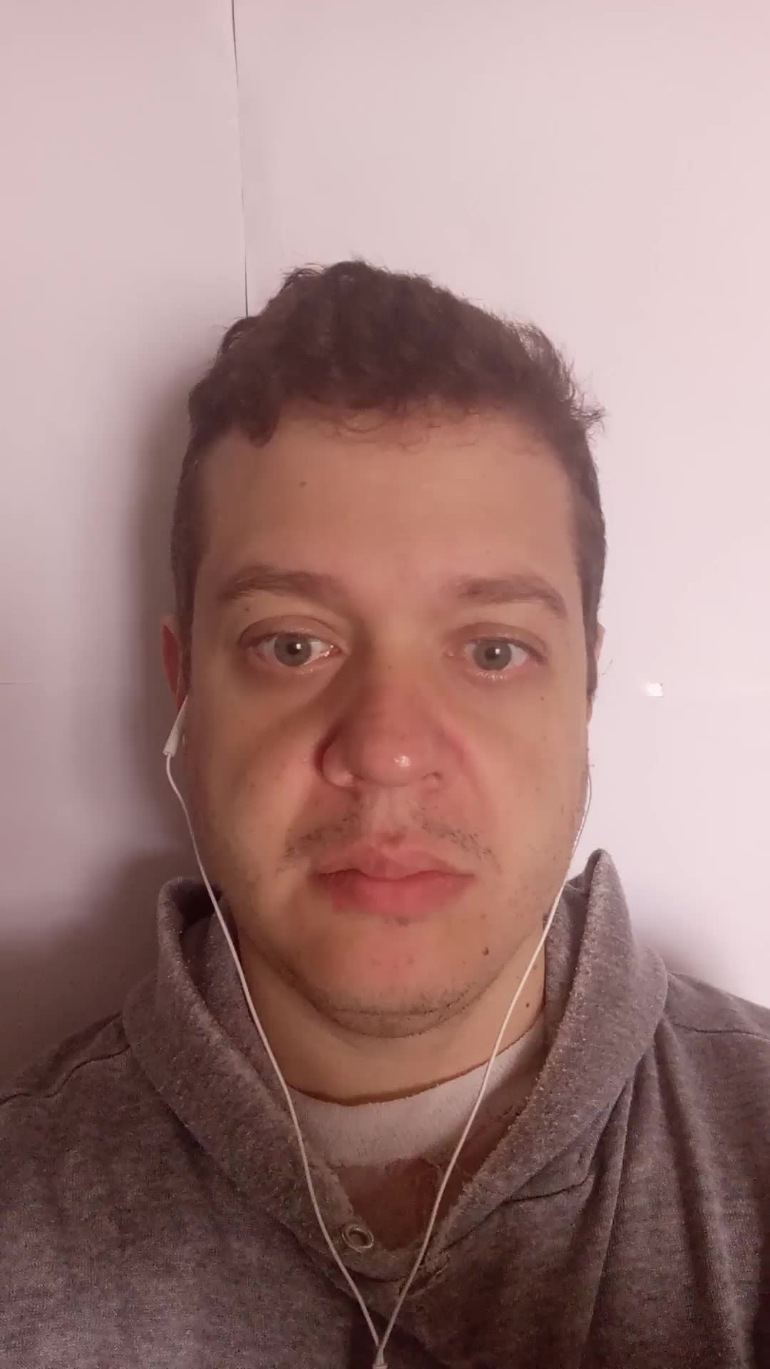Carlos Gil video thumbnail
